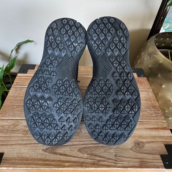 Chuck Taylor All Star Utility Explore Counter Climate High Triple Black Size 6 - Picture 16 of 16